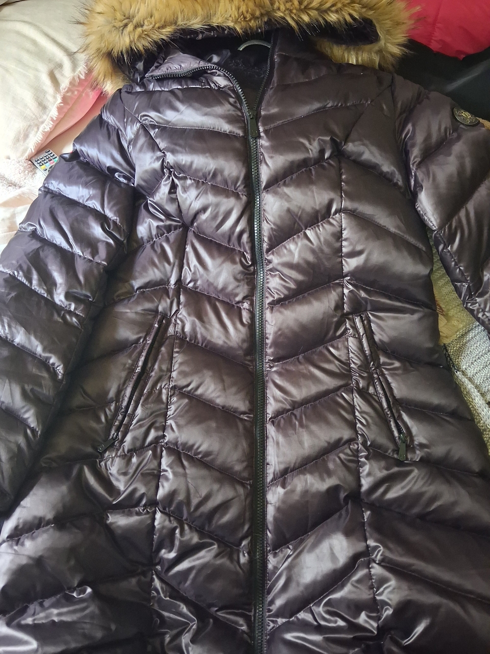 DAWN LEVY ABBEY CHEVRON PUFFER QUILTED COAT DOWN EGGPLANT VEGAN FUR M NWOT